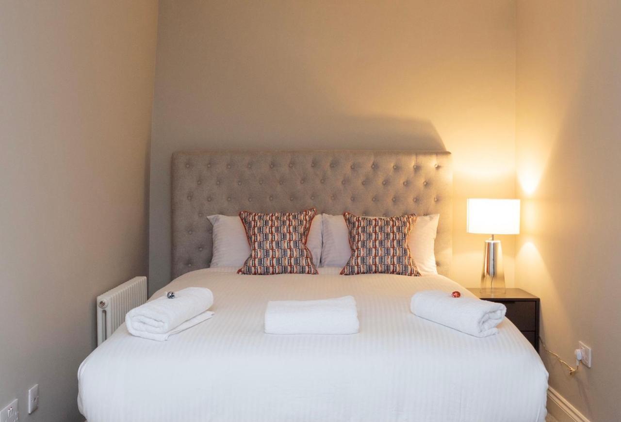 Dragon Suites - Edinburgh City Centre 1 Bed Apartment ภายนอก รูปภาพ